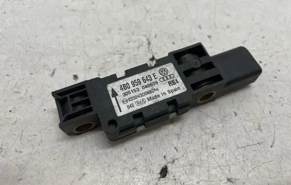 Audi A6 S6 C6 4F Airbag deployment crash/impact sensor 4B0959643E