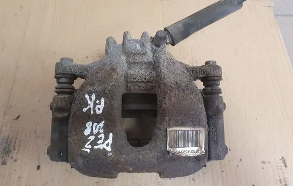 Peugeot 308 Front brake caliper