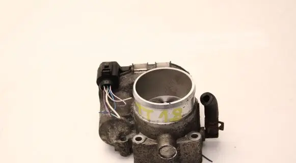Audi TT Mk1 Throttle body valve 06A133062C