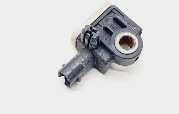 Mercedes-Benz B W246 W242 Airbag deployment crash/impact sensor A1668210151