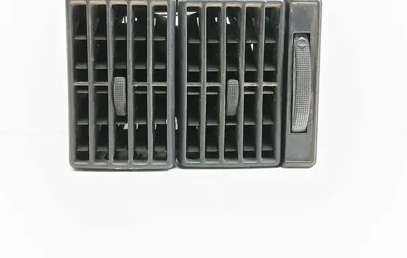 Audi 80 90 B3 Dashboard side air vent grill/cover trim 893820902