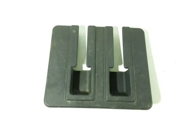 Toyota Verso Rear seat rail trim cover 721570F040