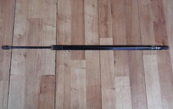 Jeep Grand Cherokee Tailgate/trunk strut/damper 68165052AB