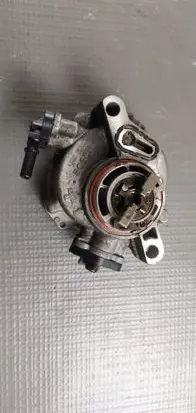 Peugeot Partner III Vacuum pump 9850109580