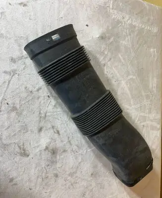BMW 4 F36 Gran coupe Air intake duct part 8507567 70529002
