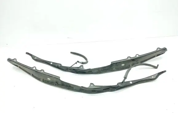 Toyota RAV 4 (XA50) Loading door rubber seal (on body) 