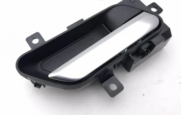 Nissan Qashqai J12 Front door interior handle 806706UA0A