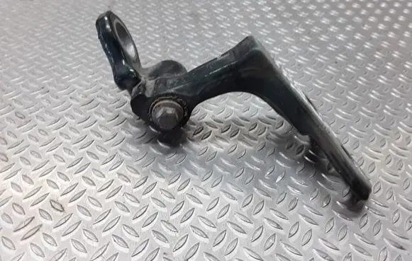 Rear door upper hinge