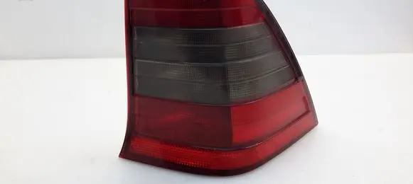 Mercedes-Benz C W202 Rear/tail lights A2028204064
