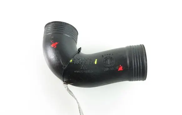 Volvo XC90 Intercooler hose/pipe 30696253