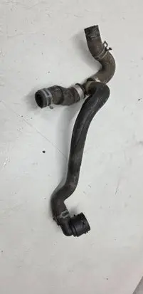 Volkswagen PASSAT B8 Engine coolant pipe/hose 3Q0122073J