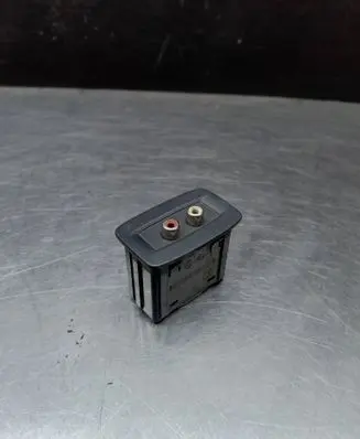 Renault Kangoo II AUX in-socket connector 280230005R