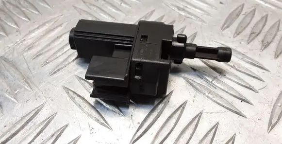 Clutch pedal sensor