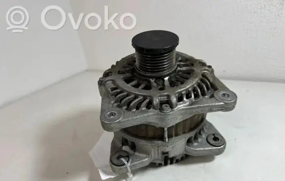 Nissan Juke I F15 Generator/alternator 23100BV80A