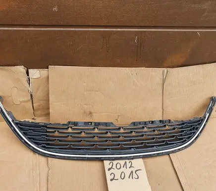 Opel Astra J Front bumper lower grill 13266577 13368851