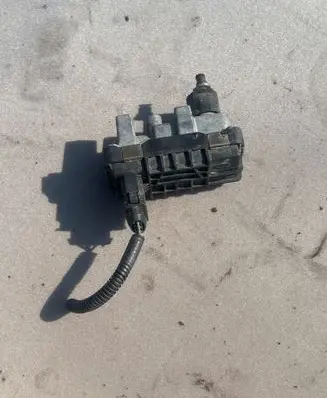 Volvo S60 Turbine electric control actuator 730314