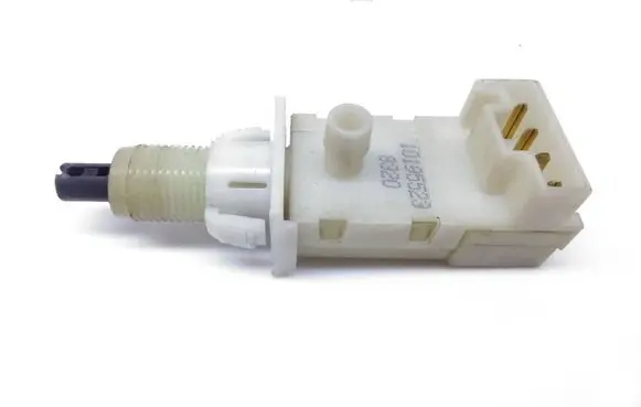 Opel Sintra Brake pedal sensor switch 10195523