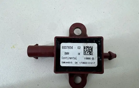 BMW 5 G30 G31 G38 Airbag deployment crash/impact sensor 9337656