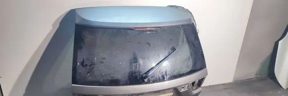 Jeep Grand Cherokee Tailgate/trunk/boot lid