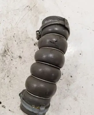 Ford Focus Air intake hose/pipe D05WE
