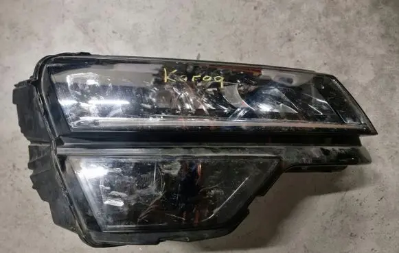 Skoda Karoq Headlight/headlamp