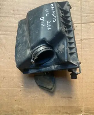 Chevrolet Orlando Air filter box 13311896