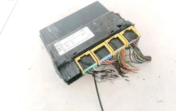 Ford Fiesta Comfort/convenience module 2S6T15K600CF 2S6T-15K600CF