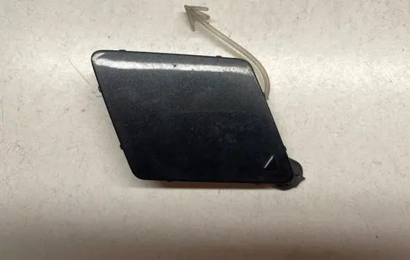 BMW 5 F10 F11 Front tow hook cap/cover 51117200717 7200717