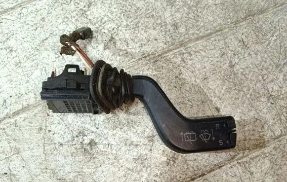 Opel Zafira A Wiper control stalk 090243395501392