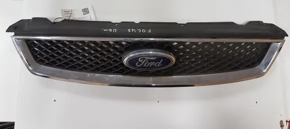 Ford Focus Front grill 4M518138B 4M518200C