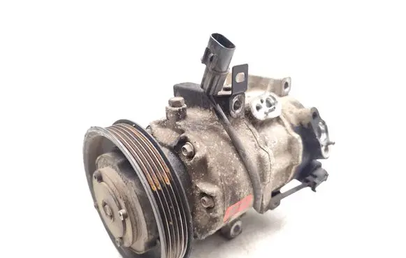 Hyundai i40 Air conditioning (A/C) compressor (pump) 1B33E00700
