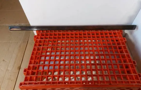 Audi A8 S8 D2 4D Front door trim bar 4D0867409L