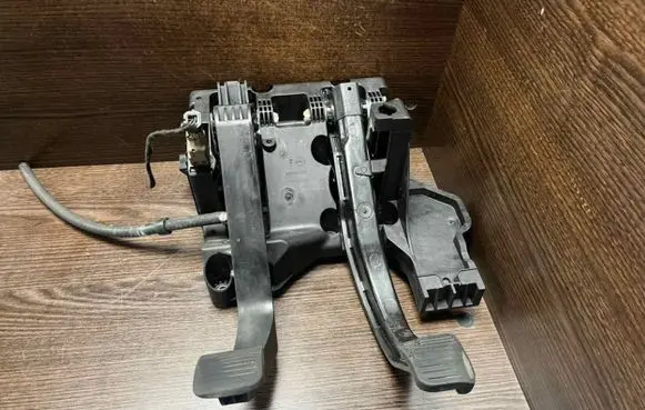 Brake pedal