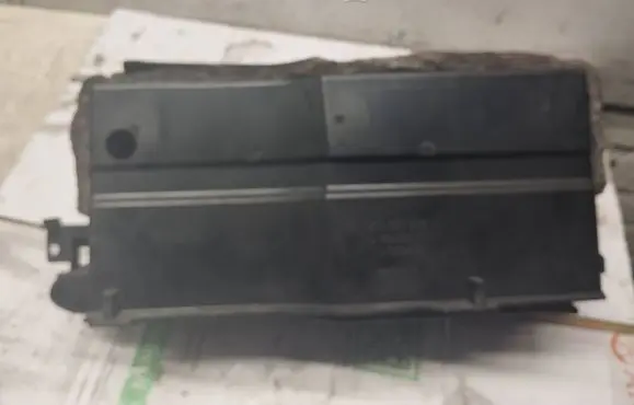 Mercedes-Benz C W203 Glove box A2036802691 1050462