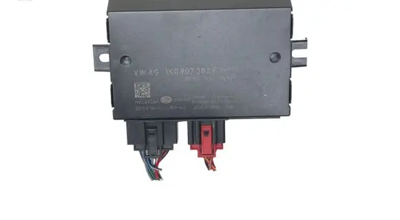 Skoda Octavia Mk2 (1Z) Tow bar trailer control unit/module 1K0907383F 5DS01015440