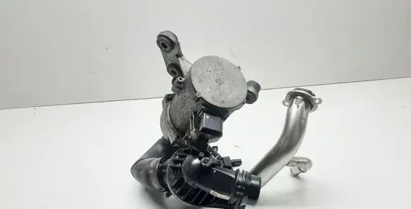 BMW 3 E92 E93 Water pump 7561229 11517561229