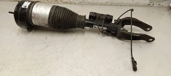 Mercedes-Benz GLE W167 Front shock absorber/damper A1673203213