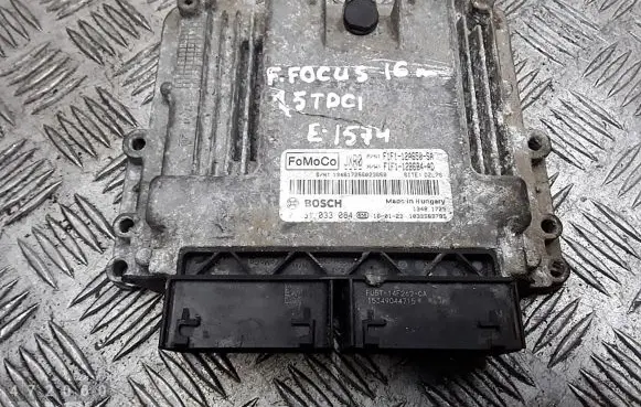Ford Focus Engine control unit/module F1F112A650SA F1F112B684AD 0281033084