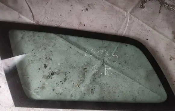 Ford Focus Rear side window as2
