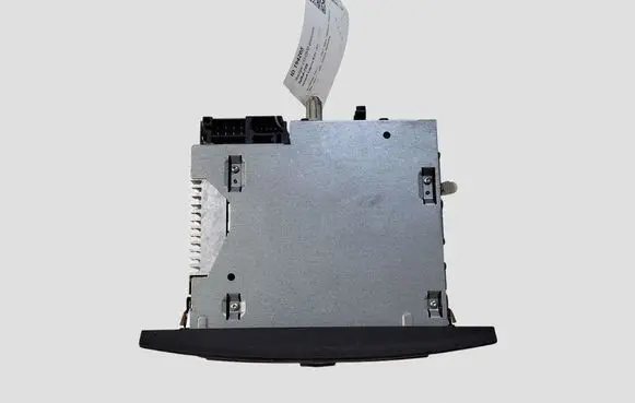 Renault Laguna II Radio/CD/DVD/GPS head unit 8200607909