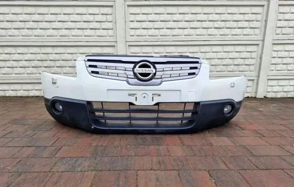 Nissan Qashqai Front bumper