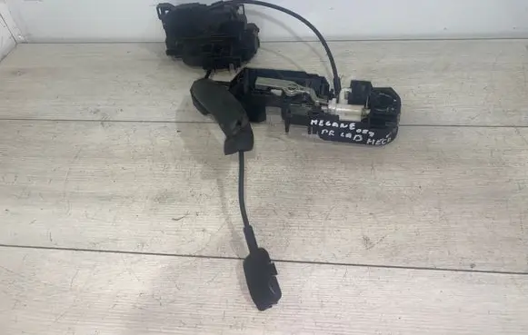 Renault Megane II Front door lock 805020001R 806060041R