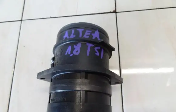 Seat Altea Mass air flow meter 06J906461D