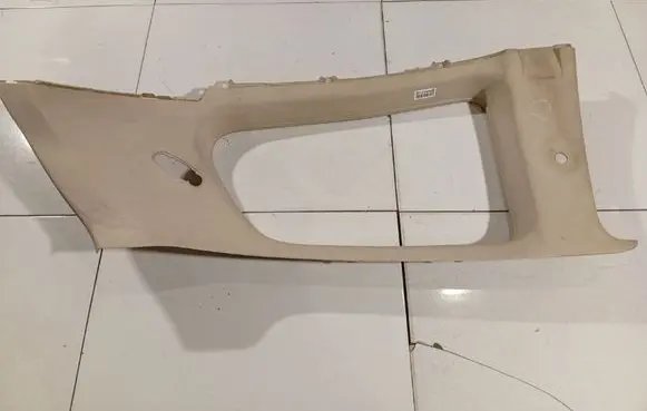 Hyundai Getz (D) pillar trim (bottom) 855601C500