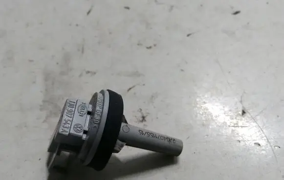 Audi A6 S6 C6 4F Interior temperature sensor 1J0907543A