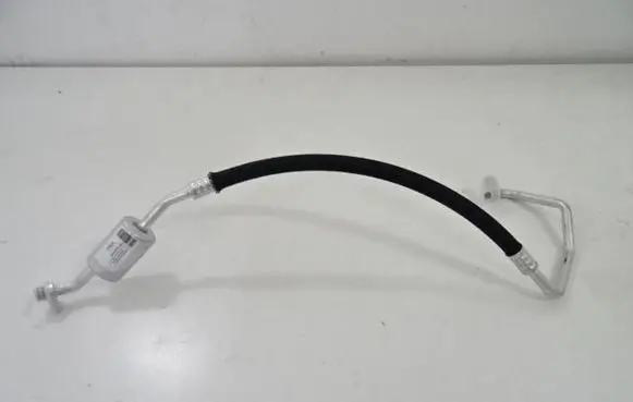 Citroen Berlingo Air conditioning (A/C) pipe/hose 9847572180