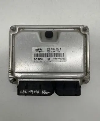 Volkswagen Golf IV Engine control unit/module 038906012M 28SA4240 0281001979