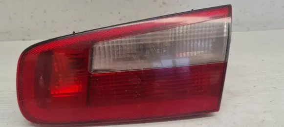 Renault Laguna II Tailgate rear/tail lights 8200002476 2346