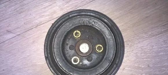 Audi A4 S4 B5 8D Power steering pump pulley 058145255