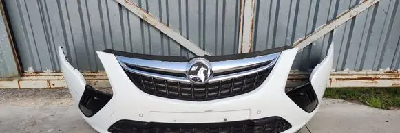 Opel Zafira C Front bumper